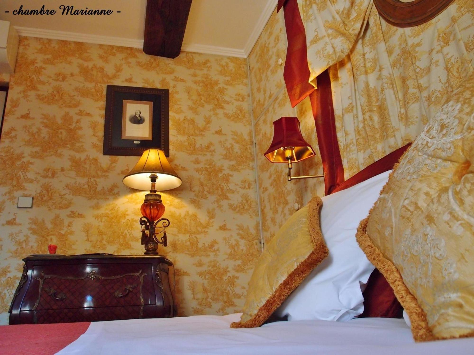 Hotel Le Saint Laurent Phòng bức ảnh